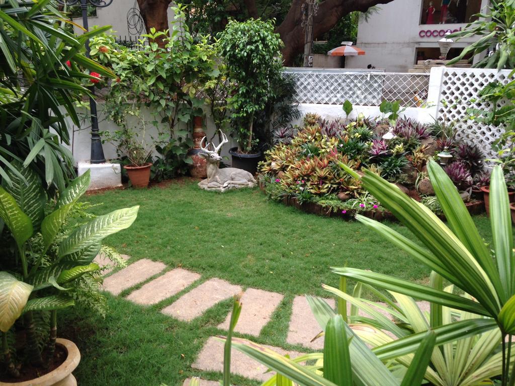 Terrace Gardens Bed & Breakfast Bangalore Exterior photo